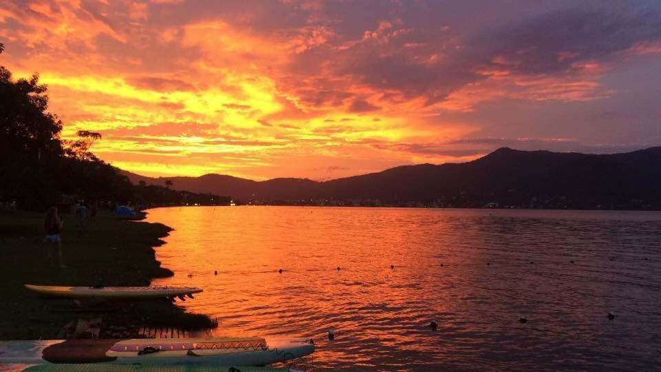 Villa Casa De Temporada No Sul Da Ilha Com Piscina Florianópolis Exterior foto