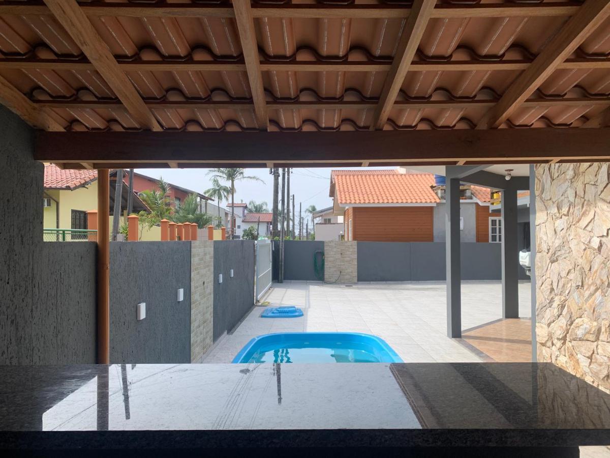 Villa Casa De Temporada No Sul Da Ilha Com Piscina Florianópolis Exterior foto
